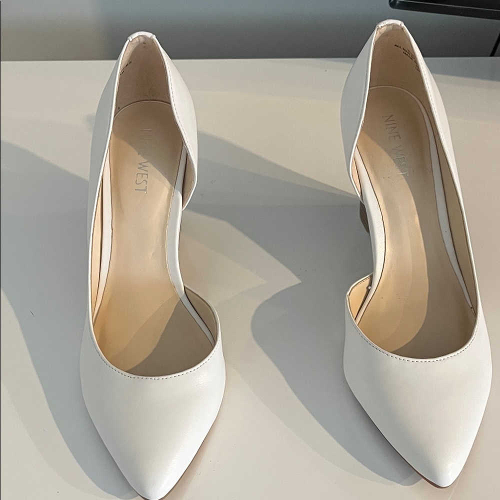 Nine West Women's White Wedges‎